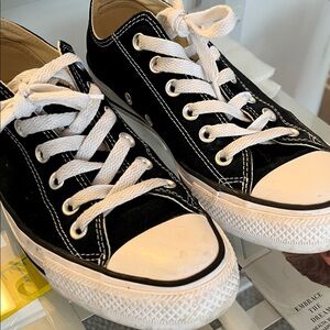 Converse Black Low Top 8